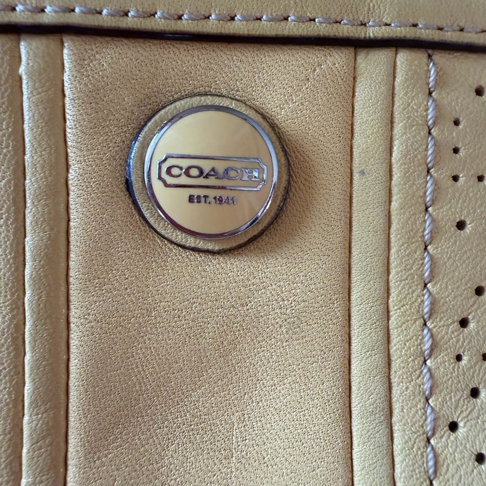 Adorable Coach Yellow Perforated Leather Wristlet - Picture 6 of 9